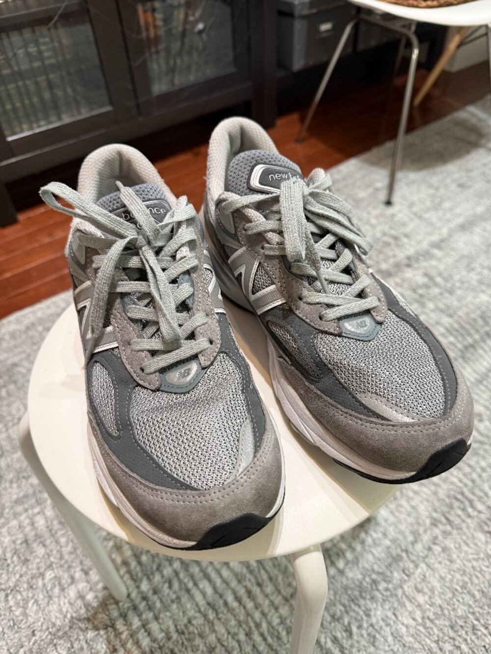 New Balance 990v6 in grey Men’s size 10